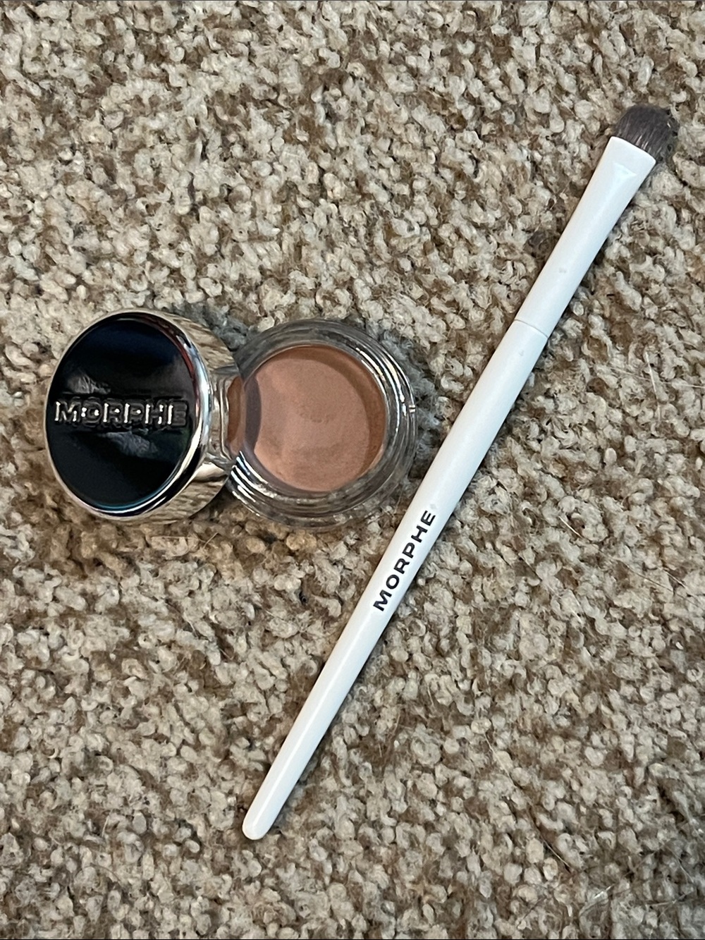🎤 MORPHE Solo Artist Priming Cream Eyeshadow Mixtape & M302 Eyeshadow Brush